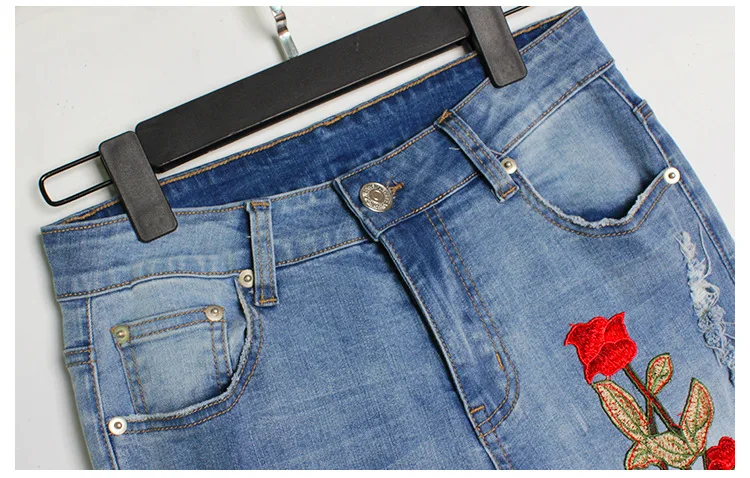 2017 Europe and the United States new women stretch loose jeans women trousers color flowers 3D stereo embroidery holes jeans (11)