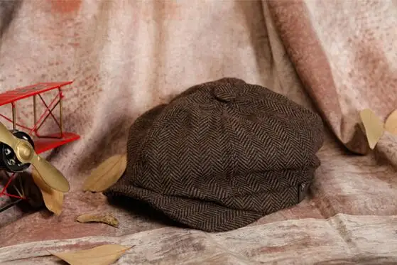 Octagonal cap men's vintage plaid solid color simple fashion autumn and winter hat