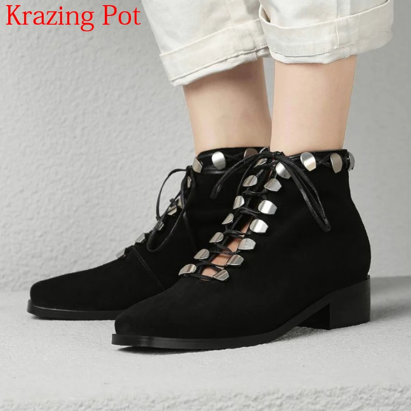

2018 New Arrival Genuine Leather Metal Rivets Decoration Ankle Boots Superstar Square Heel Fashion Square Toe Chelsea Boots L23