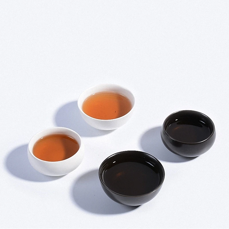 

Ceramic Black And White Style Tea Cup Vintage Kung Fu Tea Mug Chinese Porcelain Hand Made Travel Tea Set Chinaware