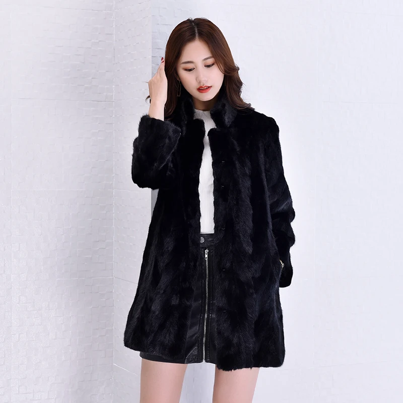 

New Fashion Winter Pieces of Mink Fur Long Female Luxury Genuine Mink Fur Coat