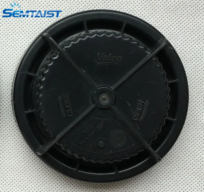 

semtaist Genuine Original OEM Headlight Cap Bulb Dust Cover 89502908 89390686 (USED) free shipping post