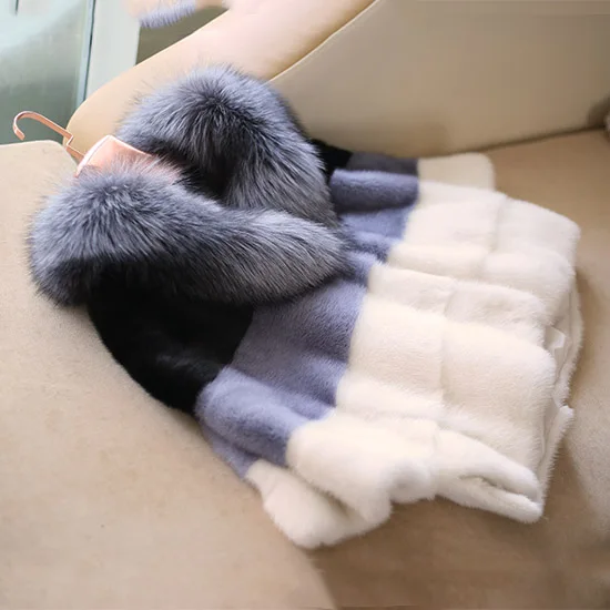 

2018 women's outerwear coats Korean new products Bat sleeve fox fur collar mink fur tidy short suede female models special offer