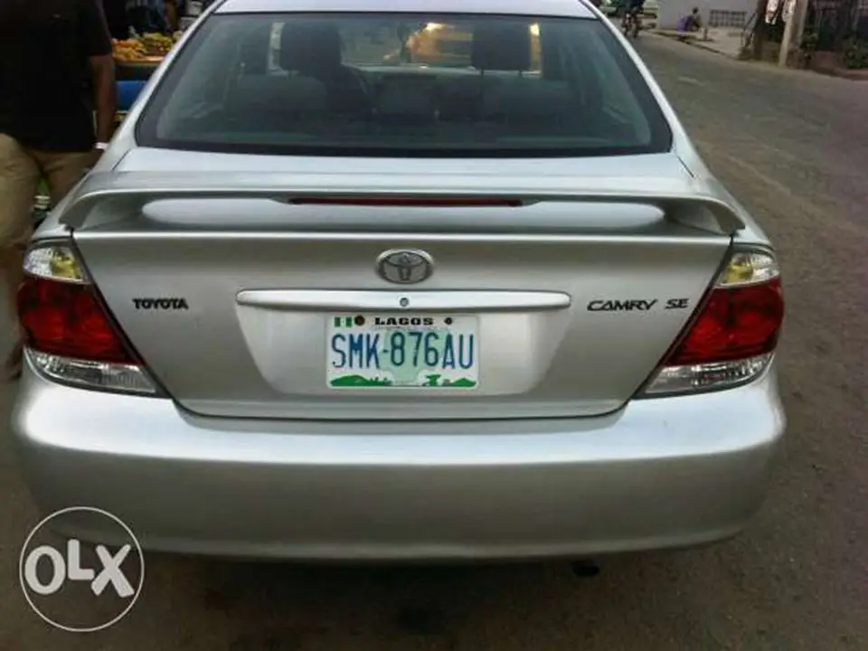 1000631338_4_644x461_clean-05-toyota-camry-vehicles