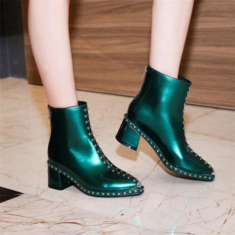 Boots Woman
