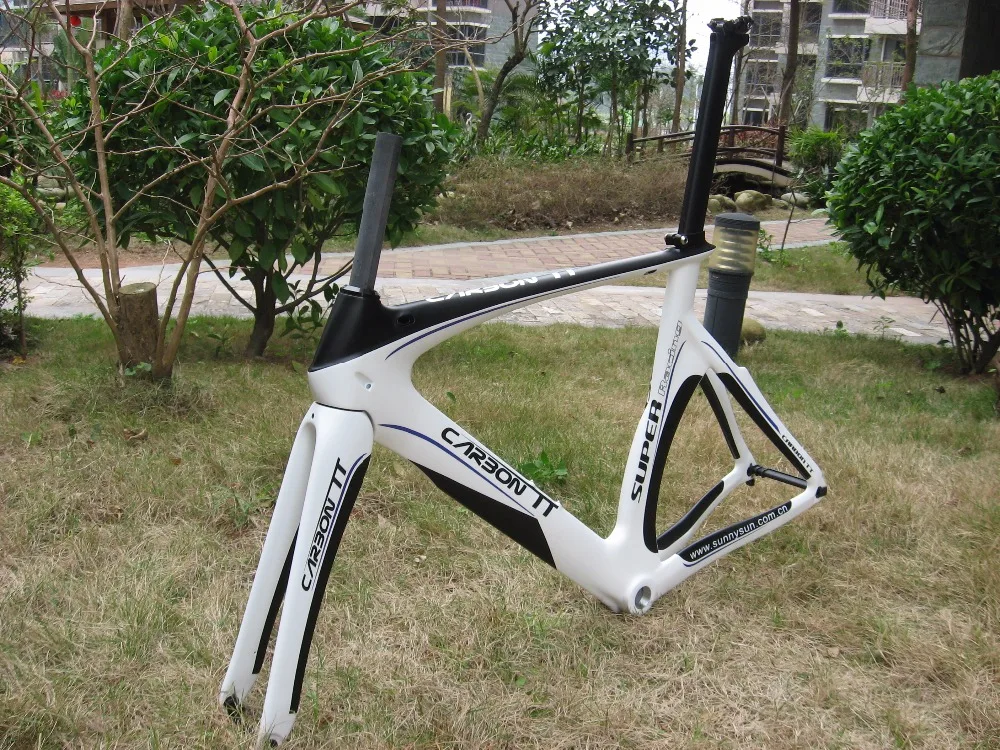 Best New Arrival !! Free Shipping !! 2019 New Design Aero Carbon Triathlon Bike Frame White/Black 5