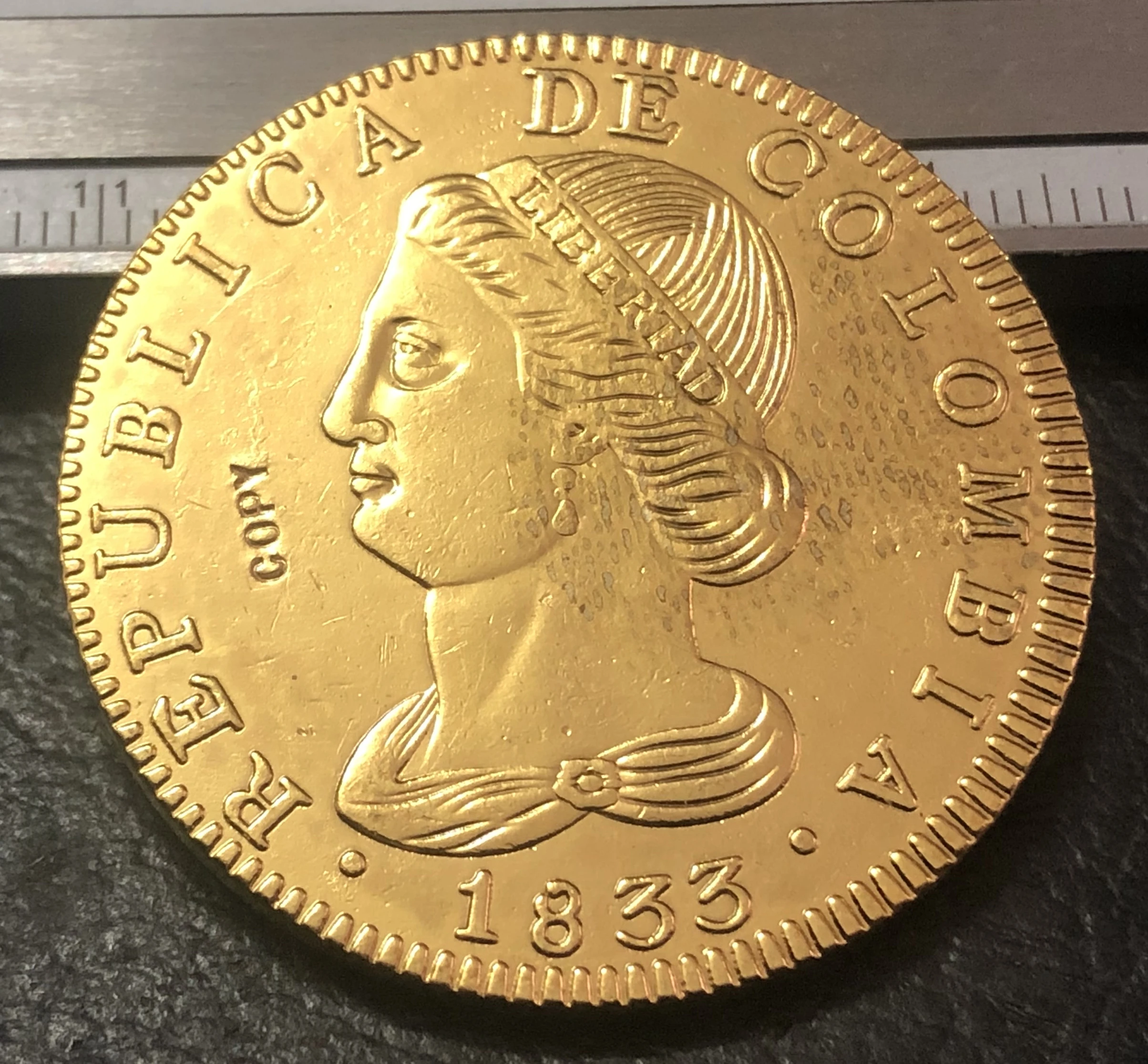 1833 Колумбия 8 эскудос (Республика Республика Нуэва Гранада) Золотая копия
