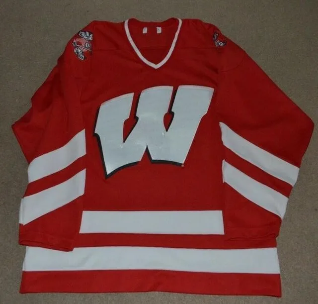 Wisconsin Badgers College Vintage Hockey Jersey Embroidery Stitched