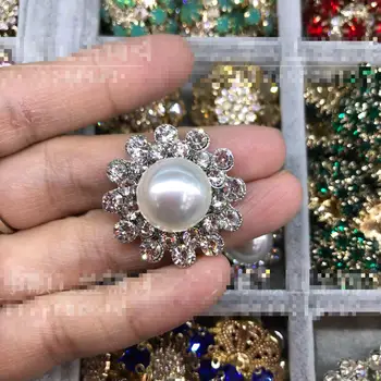 

100pcs Rhinestone Flower Decorative Buttons For Clothing Fur Metal Buttons Diy Custom Sewing Accessories Pearl Buttons