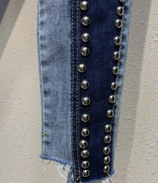 2019 новые весенние женские тяжелые джинсы с заклепками хит цвета женские Студенческие Брюки с высокой талией узкие брюки стрейч джинсовые
