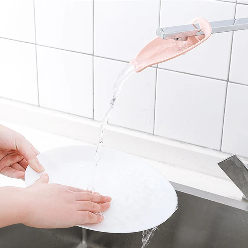 1 piece faucet extender Sink handle extension Easy to wear and remove children to wash their hands Bathroom kitchen accessories