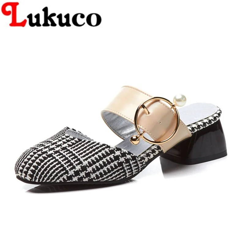 

2018 Retro style Lukuco women pumps low heels CN plus size 37 38 39 40 41 42 43 44 45 46 47 48 fashion free shipping lady shoes