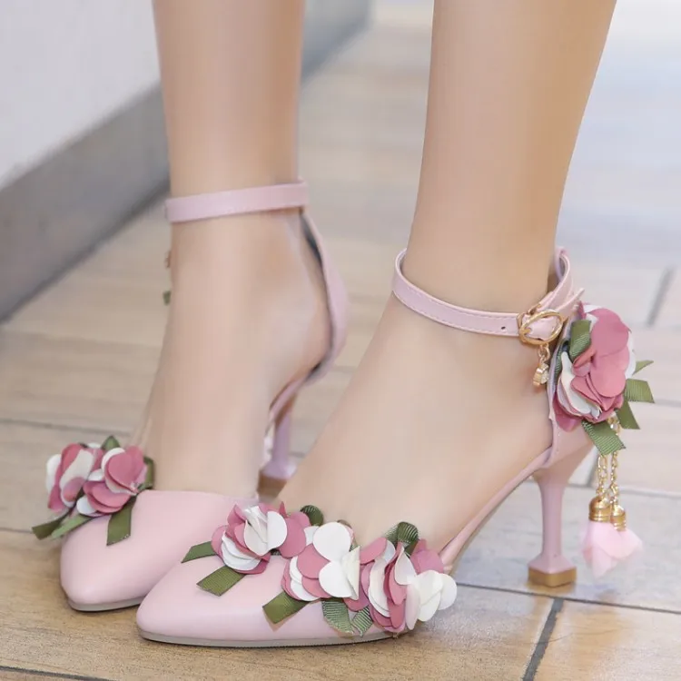 Большие размеры 34-46; женские босоножки; женские пикантные свадебные туфли с острым носком и кружевным цветком; туфли-лодочки на высоком тонком каблуке с высокой пяткой окутанная пряжкой и ремешком