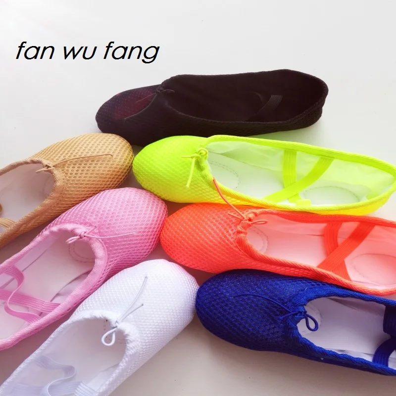 

fan wu fang 2017 New Air Mesh Soft Ballet Shoes Colorful Performance Dance Shoes Breathing Yoga Shoes According The CM To Buy