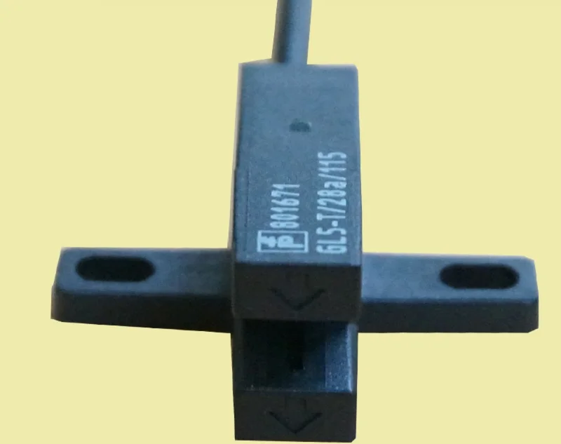 

GL5-T/28A/115 Groove Photoelectric Switch 4-Wire U-Type Induction Sensor