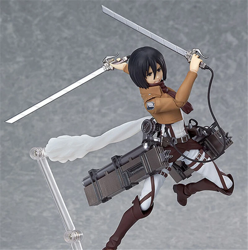 Attack on Titan (4)