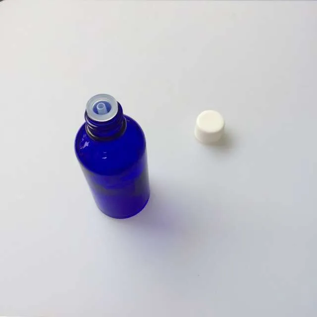 50ml Glass Skin Care Cream Bottles with White Cap Sealing up Packing Liquid Bottles Essential Oil Jars2