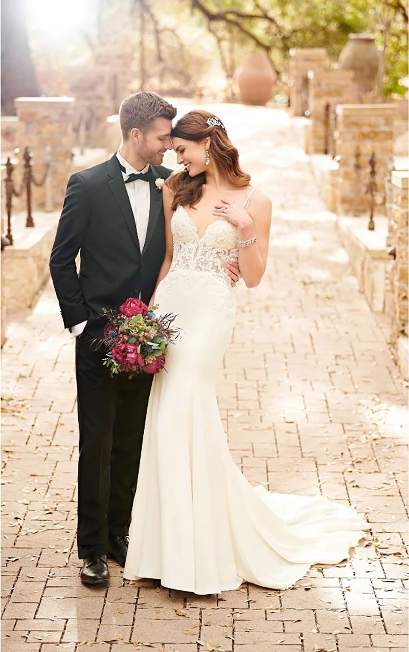 

Smileven Mermaid Wedding Dress Spaghetti Straps Sleeveless Lace Bride Dresses Sweep Train Elegant Wedding Bridal Gowns 2019