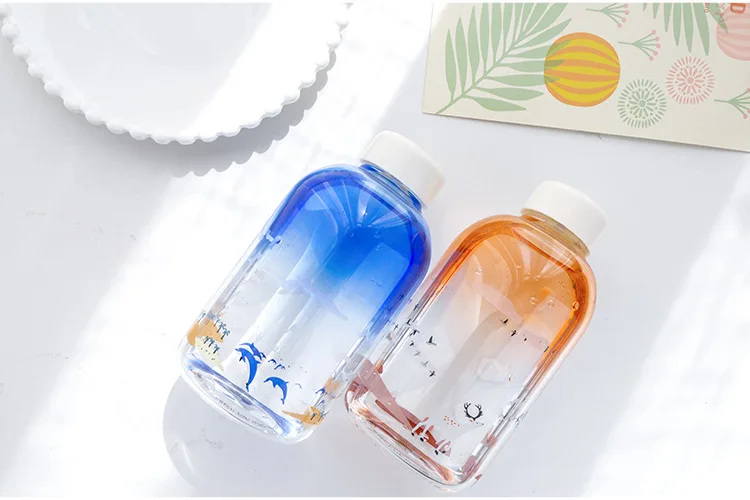 Креативная стеклянная бутылка для воды градиентного цвета с рукавом, милые бутылки с оленем и дельфином, 600 мл, Спортивная бутылка для влюбленных Zakka