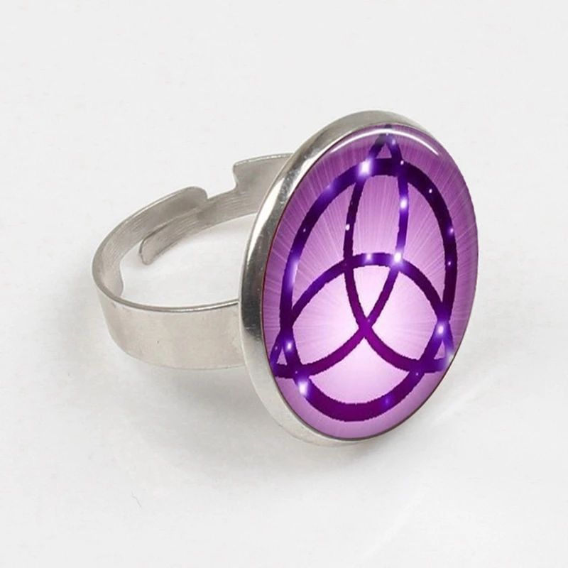 

2019 Pagan Wheel of The Year ring Witch Protection Star Amulet Crystal Glass Dome ring Link ring