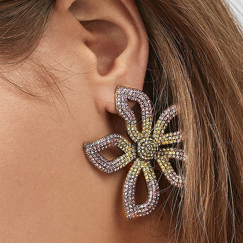

JURAN New Design Charm Multicolor Rhinestone Stud Earrings for Women Flower Trendy Crystal Earrings Jewelry Brinco Girls Gift