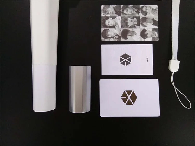 Светильник EXO Stick Белый концертный светильник XIUMIN SUHO LAY BAEKHYUN D.O. Коллекция подарков KAI SEHUN Fan SA18032503