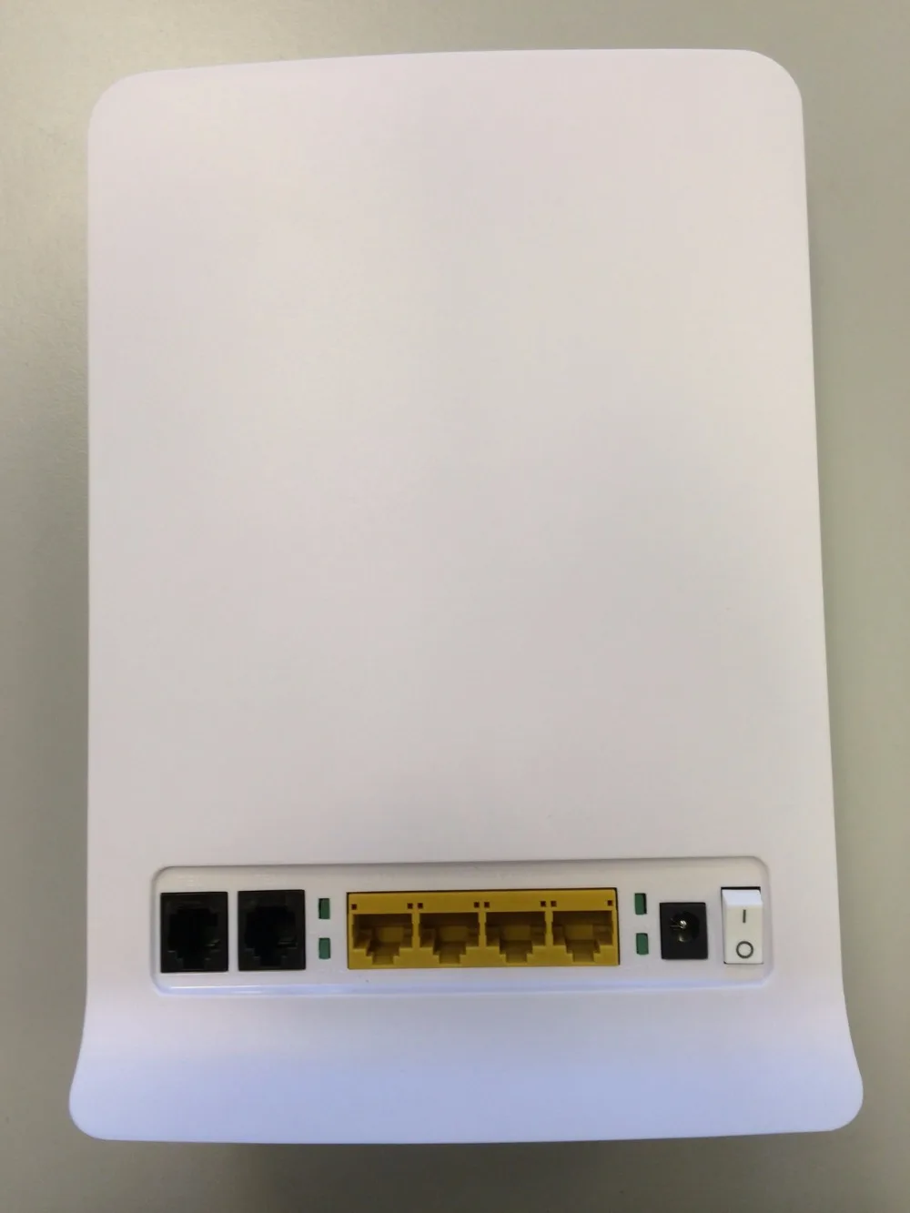 Huawei BM636e 3,3-3,6G Wimax беспроводной Крытый CPE маршрутизатор
