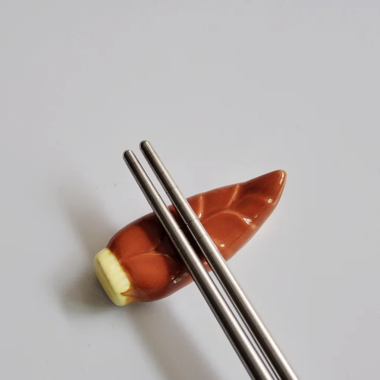 2pcs/lot Chinese Vegetables Shape Chopsticks Holder Stand Ceramic