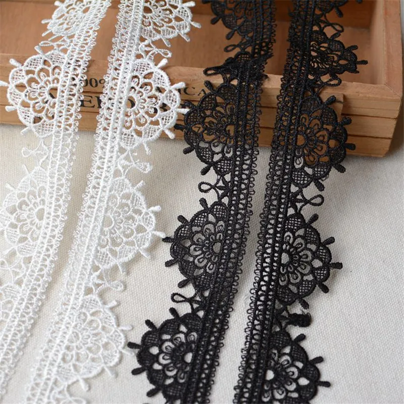 

Maxsin Fun 1 Yard Width 3.5cm White Black cotton embroidered mesh lace Garment lace trims trimmings DIY doll Sewing accessories