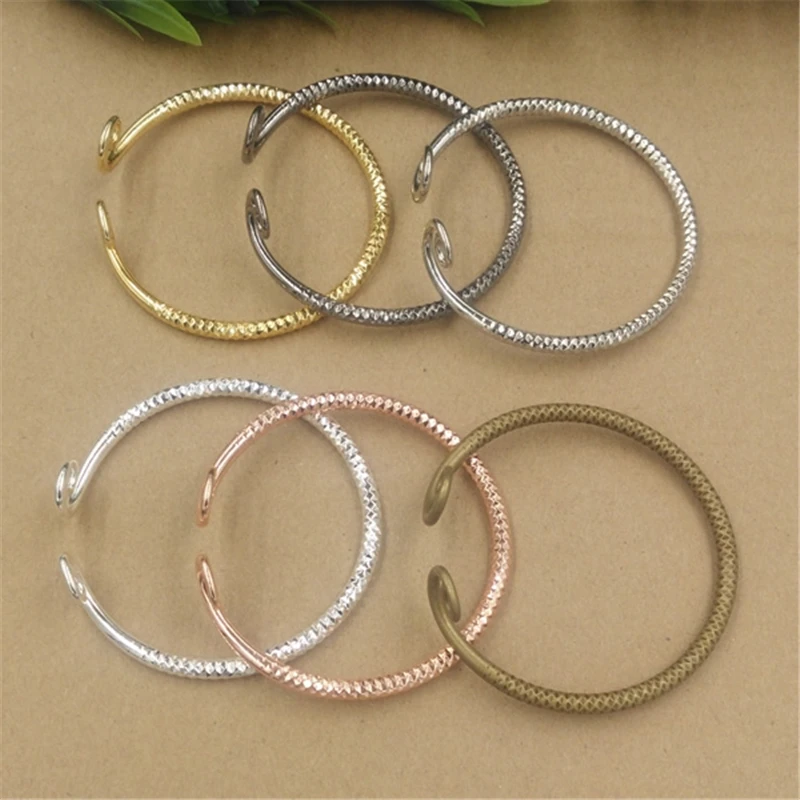 5 Pieces 7 Colors Plated Classic Carved Brass Metal Bangles Wholesale