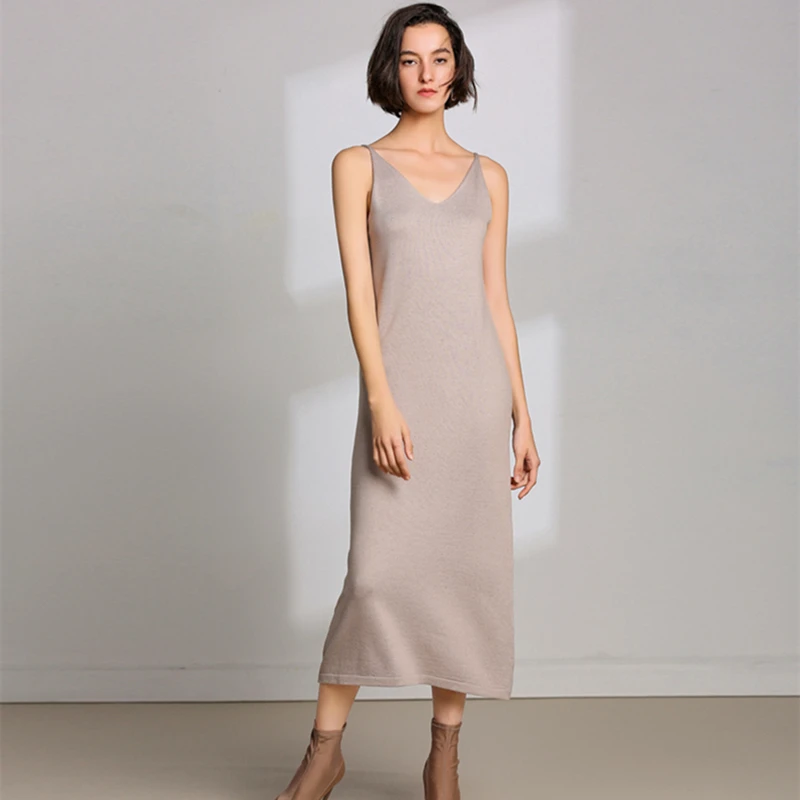 

Early Spring New Pure Long Wool Suspender with Cashmere Sweater Knitted Sweater Beautiful Back Dress