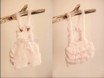 

Hand Knit Crochet Ruffle Romper Lovely Newborn Floral pants Photography Props Newborn Overalls Onesie Baby Girl Outfit