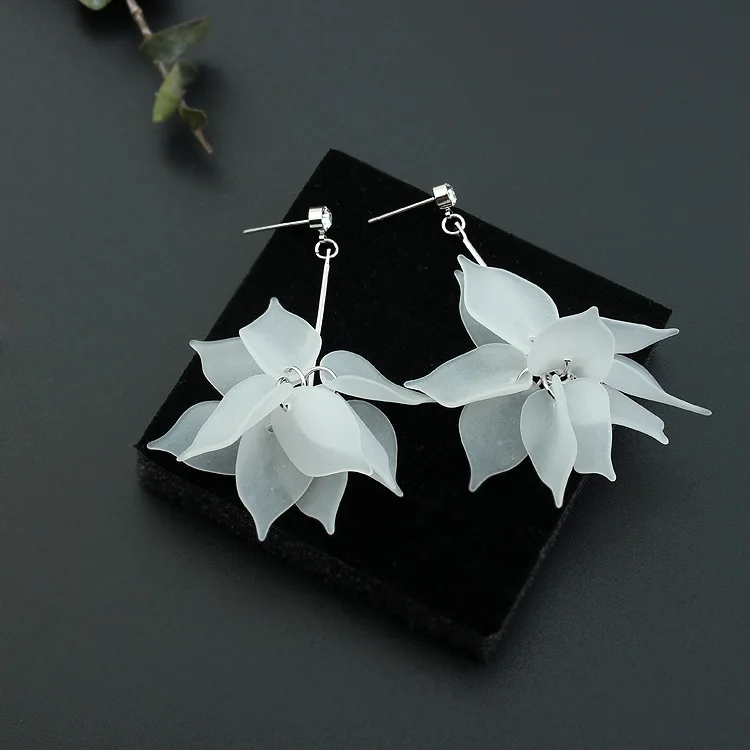 Fashion Korean Styles Long Leaves Women