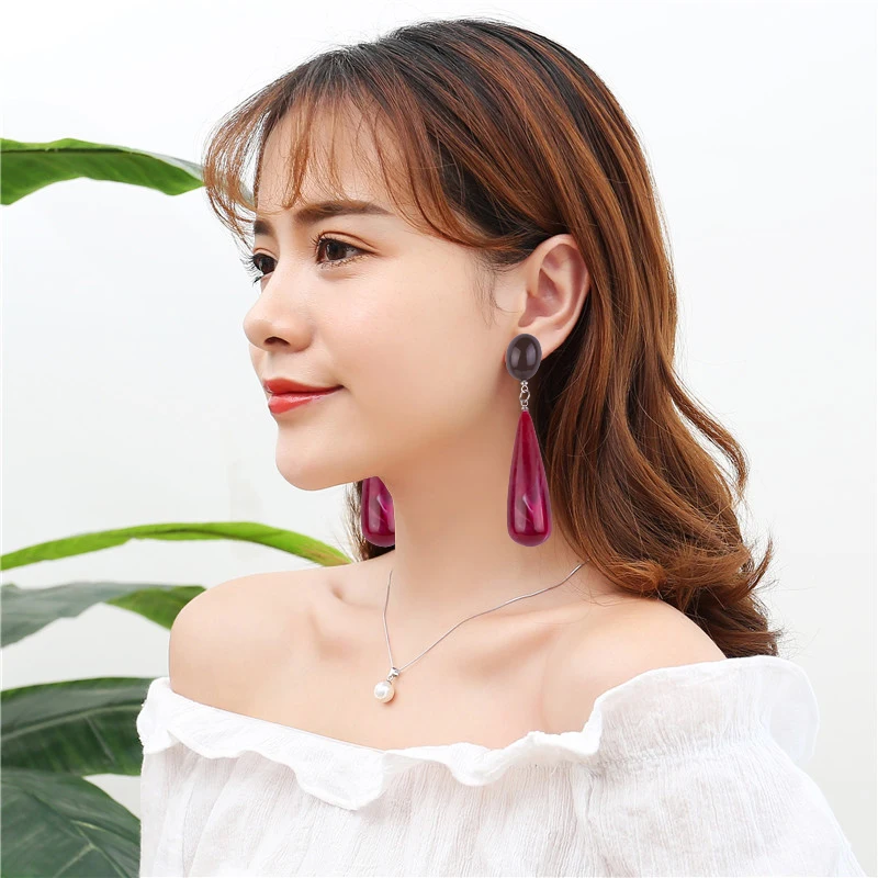 YUQINQIN Classic Drop Earrings for Women Statement Acrylic Long line Dangling Earings Fashion Elegant Resin Party Dangle Earring (4)