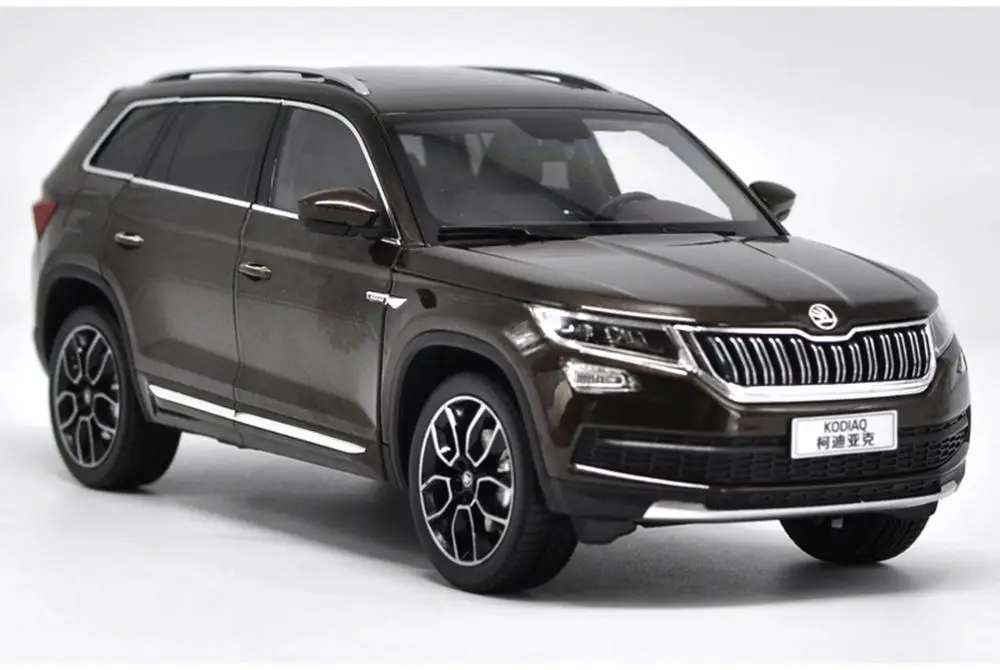 Коллекция коллекционных игрушечных моделей автомобилей 1/18 VW Volkswagen Skoda KODIAQ SUV