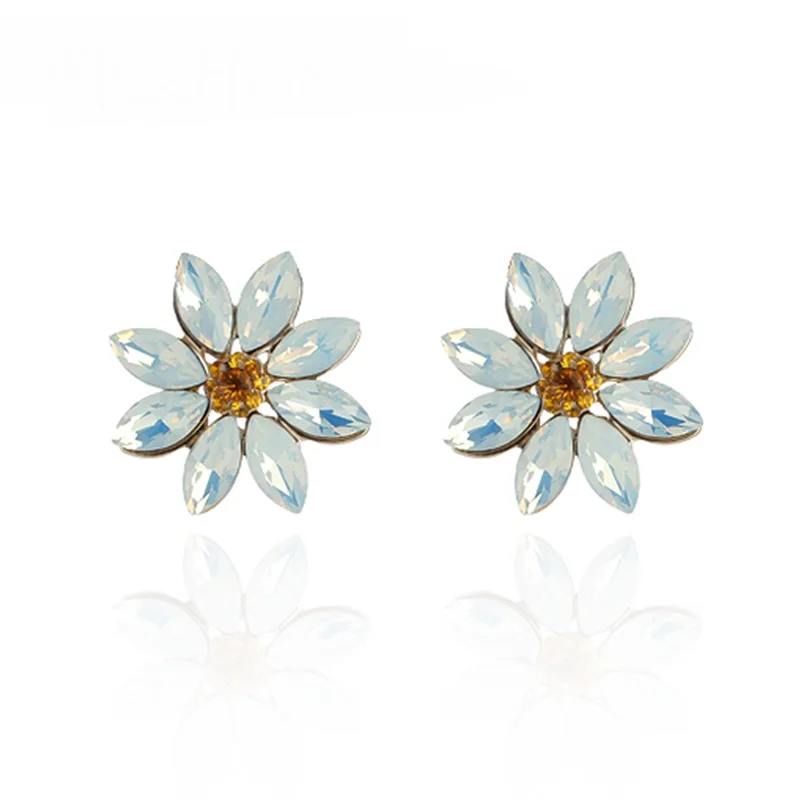 

Cute Romantic Lovely Stud Earrings good quality fashion jewelry wholesale Flower
