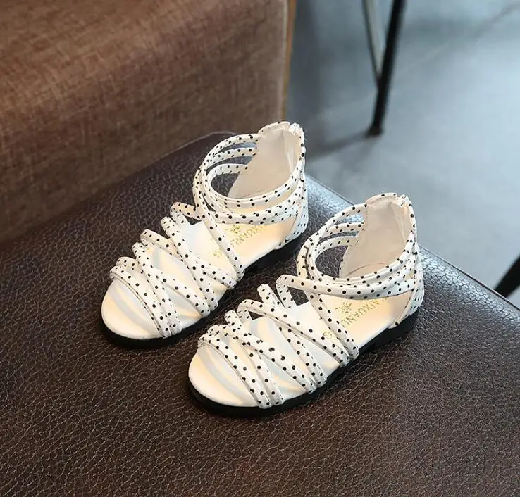 Г. Новая летняя детская обувь с волнистыми точками корейские детские сандалии для девочек ажурная вязаная обувь в римском стиле с цветами модная обувь принцессы
