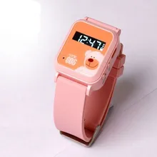 2015 new arrive kids children Old People GPS GSM GPRS tracker watch Kid GPS Watch Phone Smart Watch with SOS function Y26
