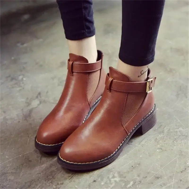 

Women Ankle Martin Boots 2019 Autumn Female Casual Shoes Woman Flat Fashion Platform Round Toe Buckle Strap Solid Comfortable
