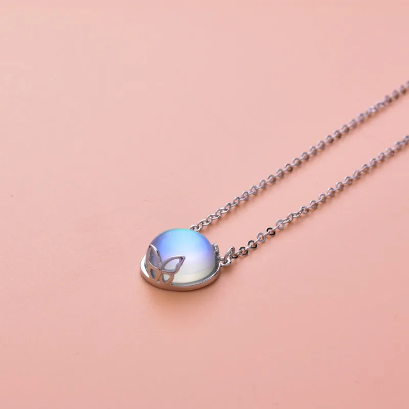 

MoonStone Pendant Necklace Clavicle Chain Girl Student Silver-plated Bud Necklace Pendants for Women Fashion Jewelry