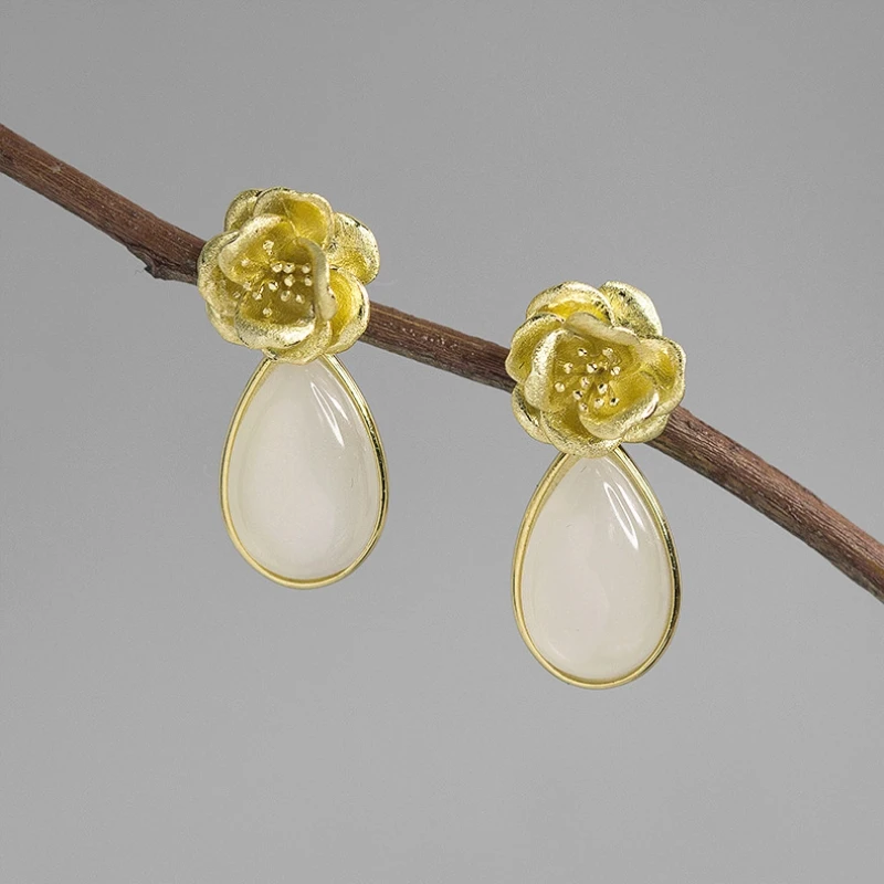 INATURE 925 стерлингового серебра белые серьги из лунного камня элегантные цветок камелии серьги гвоздики для женщин Свадебные украшения