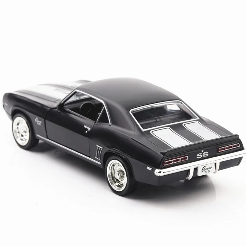 Американская игрушечная машинка в масштабе 1:36 металлическая игрушка Chevrolet Camaro