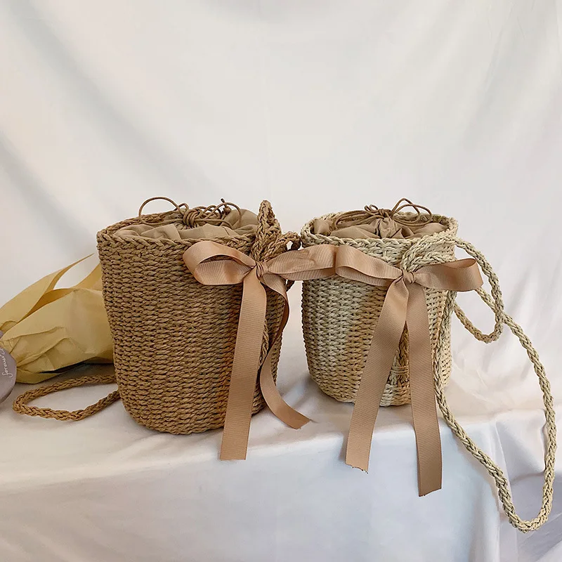 

Female Straw Bag Crossbody Bags For Women 2019 Summer Wicker Designer Handbags Rattan Ribbon Bow Shoulder Messenger Bag Sac A