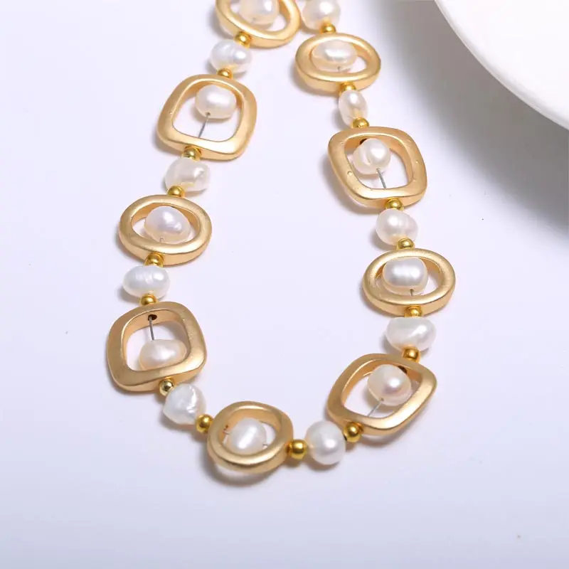 Pearl Necklace Geometry Necklace Pearl 7-8 mm Diameter Personality Match