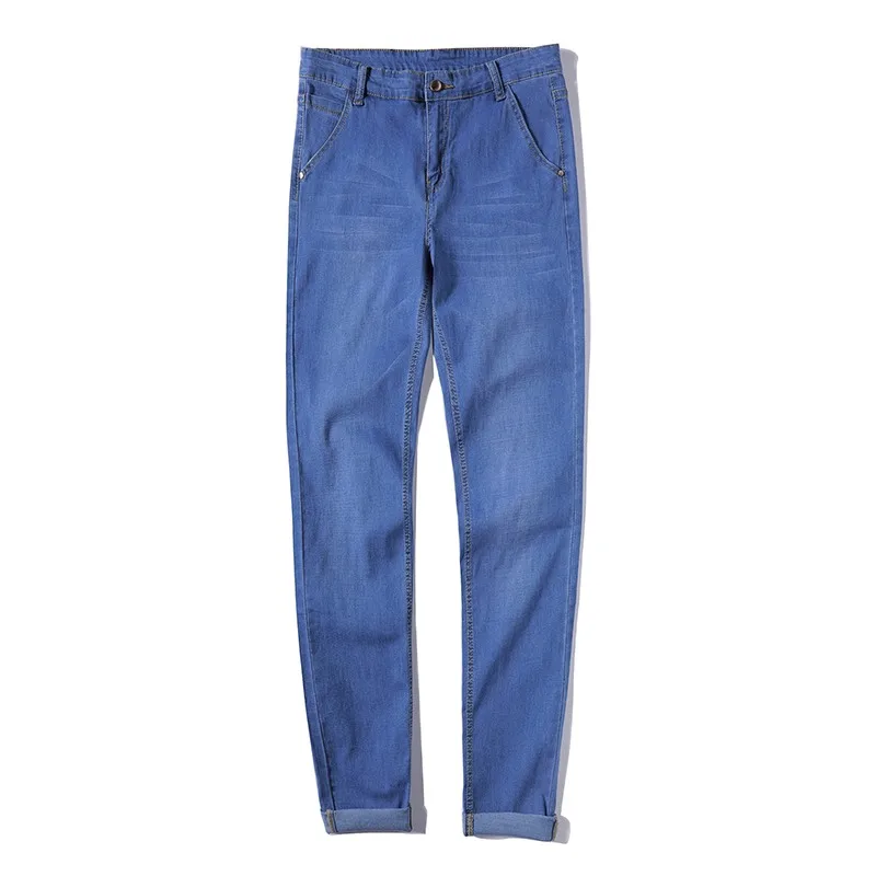 light blue Мужские прямые свободные базовые тонкие деловые джинсы, джинсовые брюки, большие размеры 28-40 - Цвет: light blue