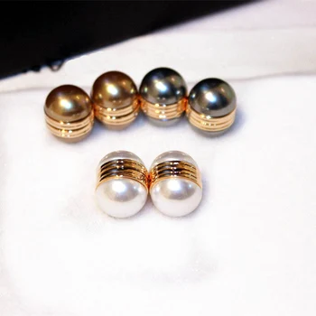 

The new fashion temperament pearl earrings magnet without pierced earrings female