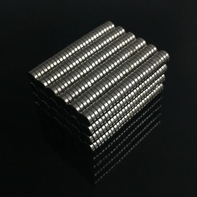 

200pcs Bulk Small Round NdFeB Neodymium Disc Magnets Dia 4mm x 1mm N35 Super Powerful Strong Rare Earth NdFeB Magnet