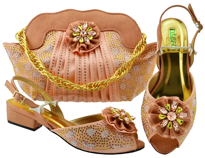 MM1067 PEACH