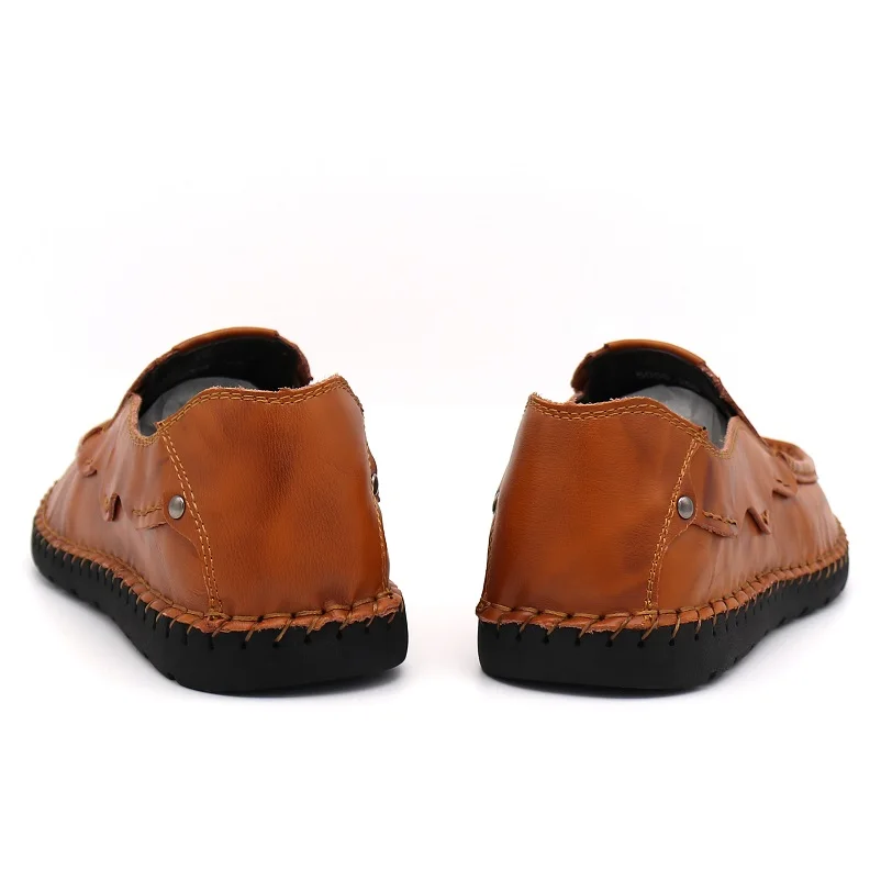 BIMUDUIYU Brand Mens Loafers Fashion Handmade Moccasins Cow Leather Men Flats Black Shoes Slip-on Casual Shoes For Men