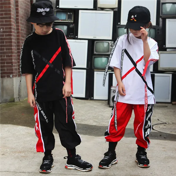 

Children's Street Dance Set Girls Hip Hop Short Sleeve Dance wear Tops + Pants Modern Jazz Dance Performance Stage Outfits